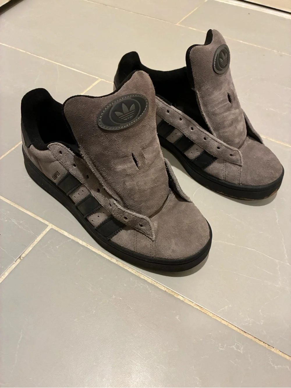 adidas Campus 00s Charcoal Black Sneakers Men's Size 9.5